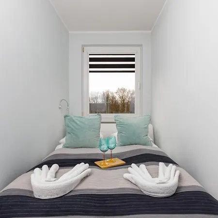 Apartment Centre Pet-friendly Koszalinska By Renters