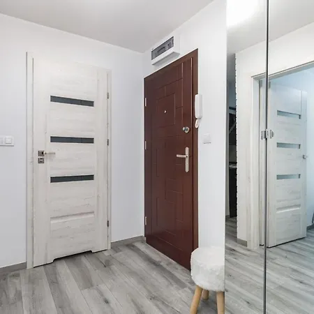 Centre Pet-friendly Koszalińska By Renters Apartament *