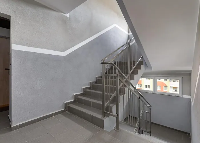 아파트 Centre Pet-friendly Koszalinska By Renters 코워브제크